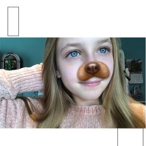 Meet your Posher, Chloe